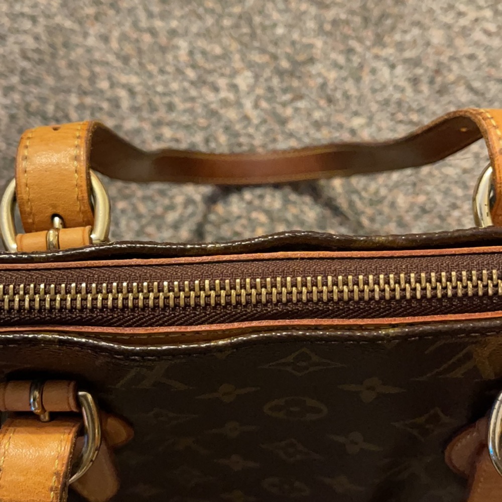 Louis Vuitton Popincourt Haut - Picture 15 of 17